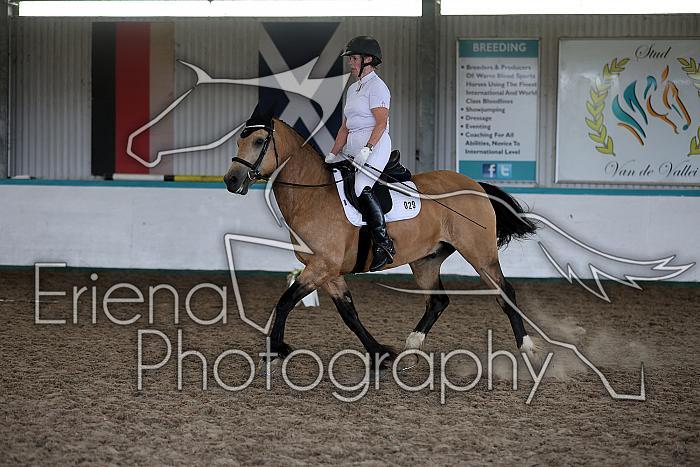 LRCAugNovice2163